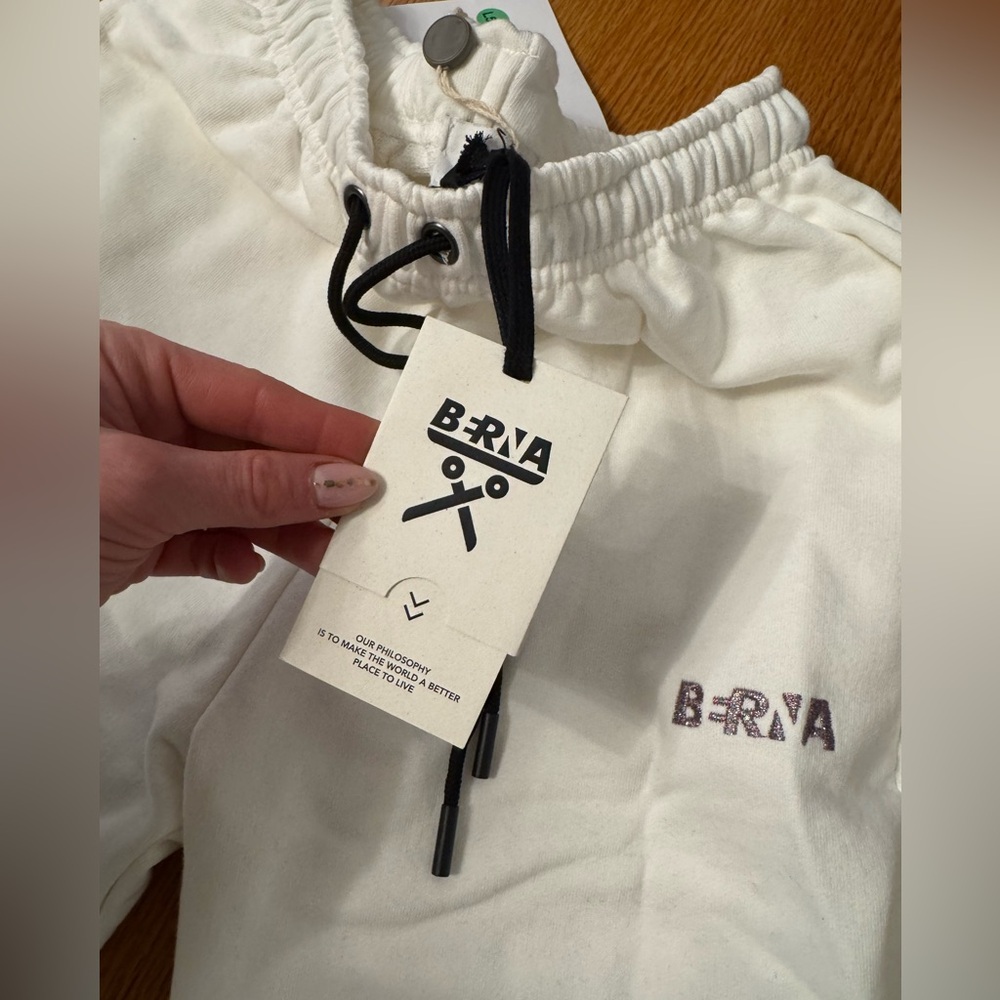 BERNA sweatpants - Picture 6 of 8